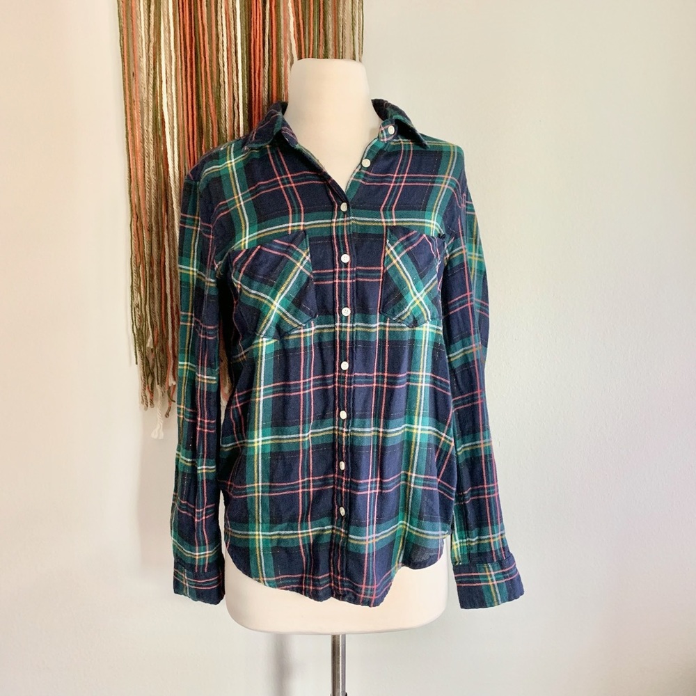 Aeropostale plaid button down top